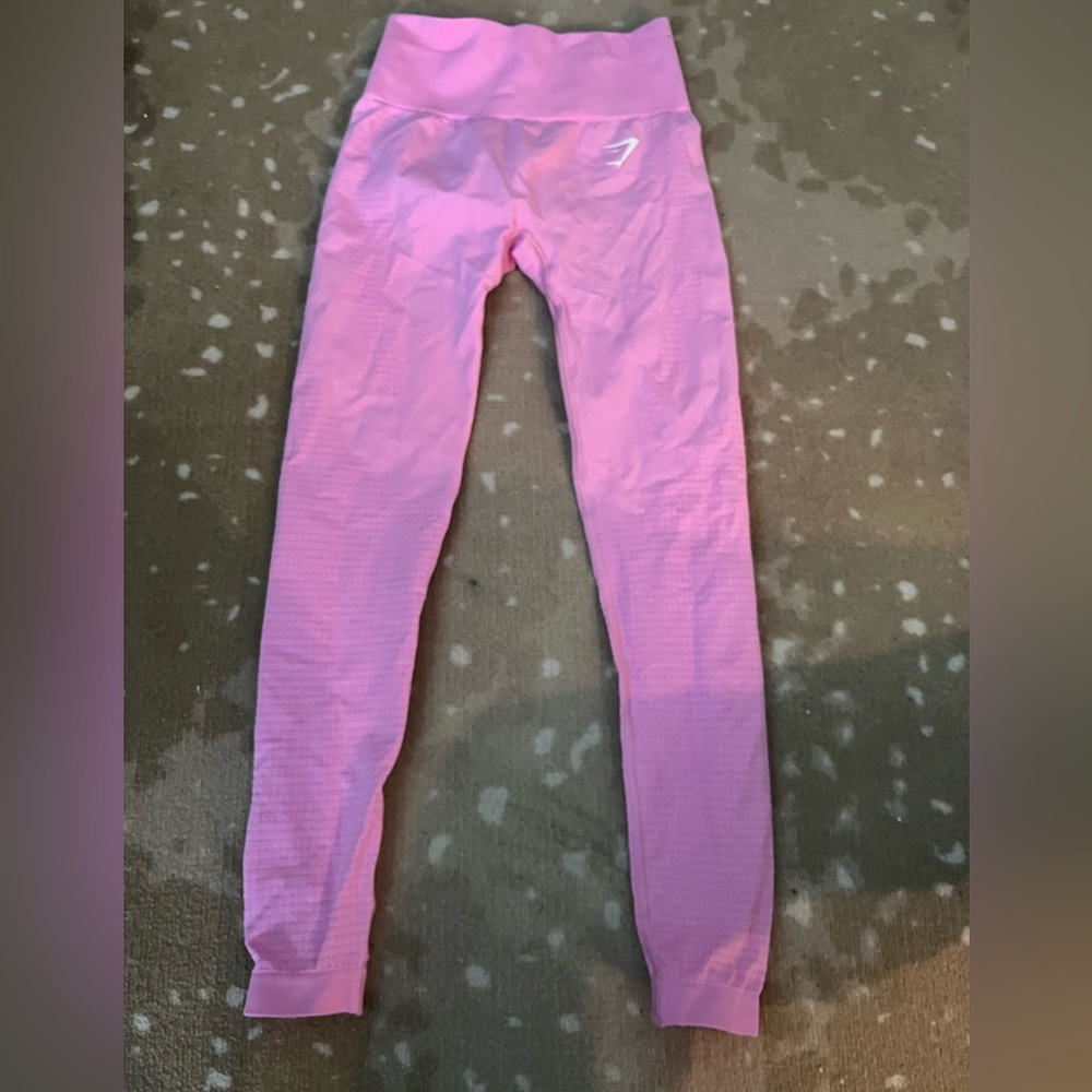 Gym, shark, pink leggings, size extra small